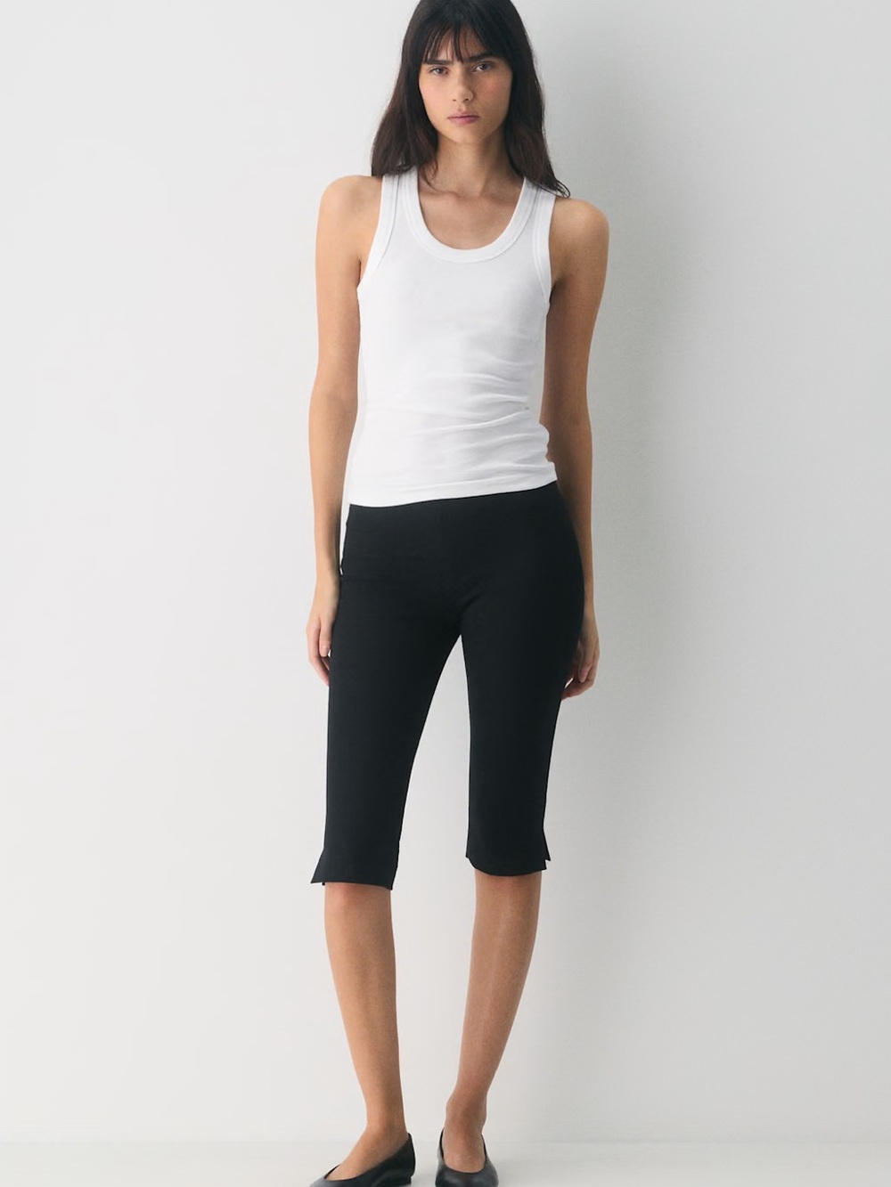 NWT Aritzia Babaton Skyline Capri Navy - Picture 3 of 12